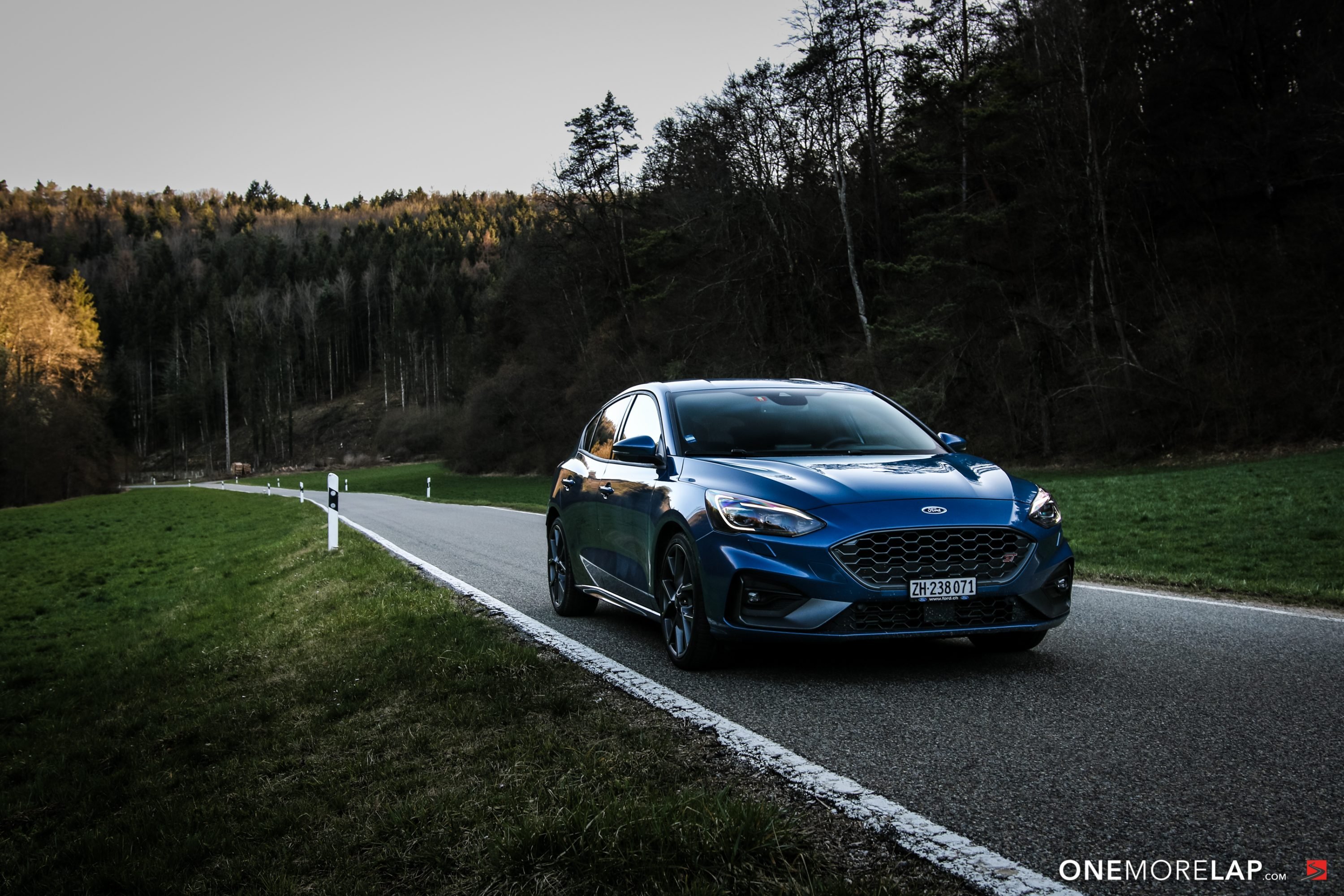 Ford Focus ST (MK4, 280 PS, 2020)   - Der schnellste  Schweizer Autoblog