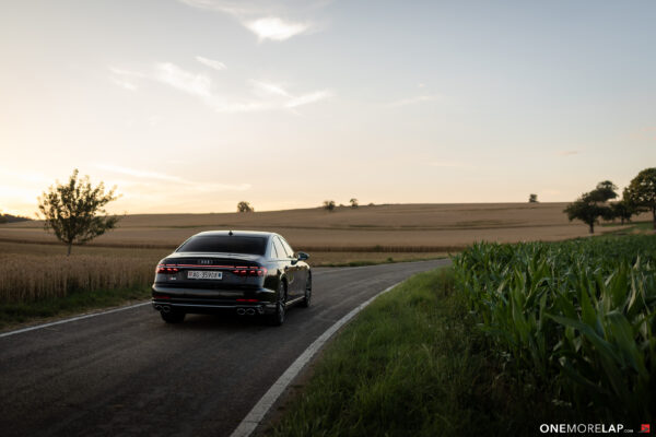 Audi S8 4.0 TFSI quattro (571 PS) – D5 Facelift MHEV