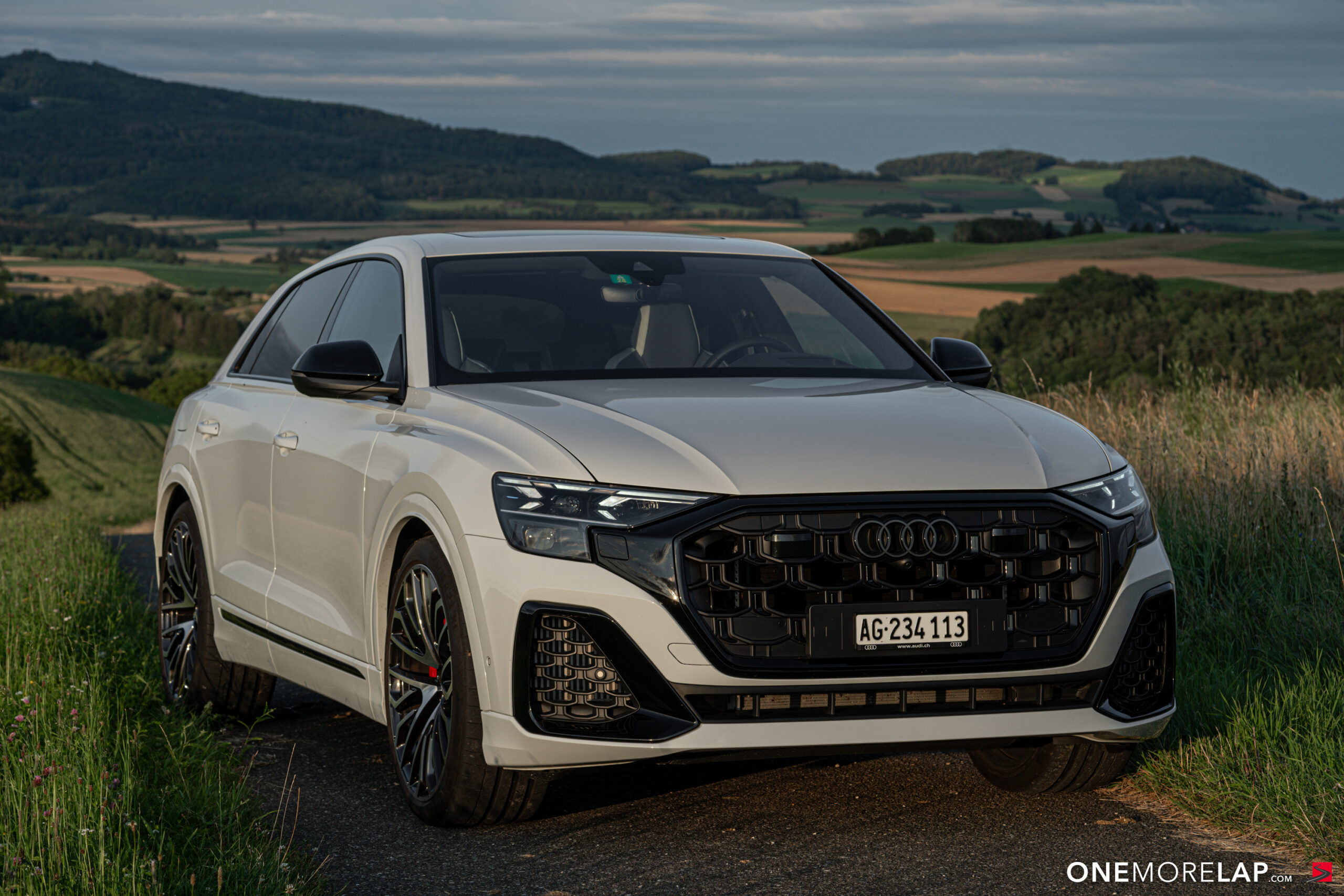 Audi Q8 Facelift 2024 – 4.0 TFSI V8 - Gletscherweiss Metallic