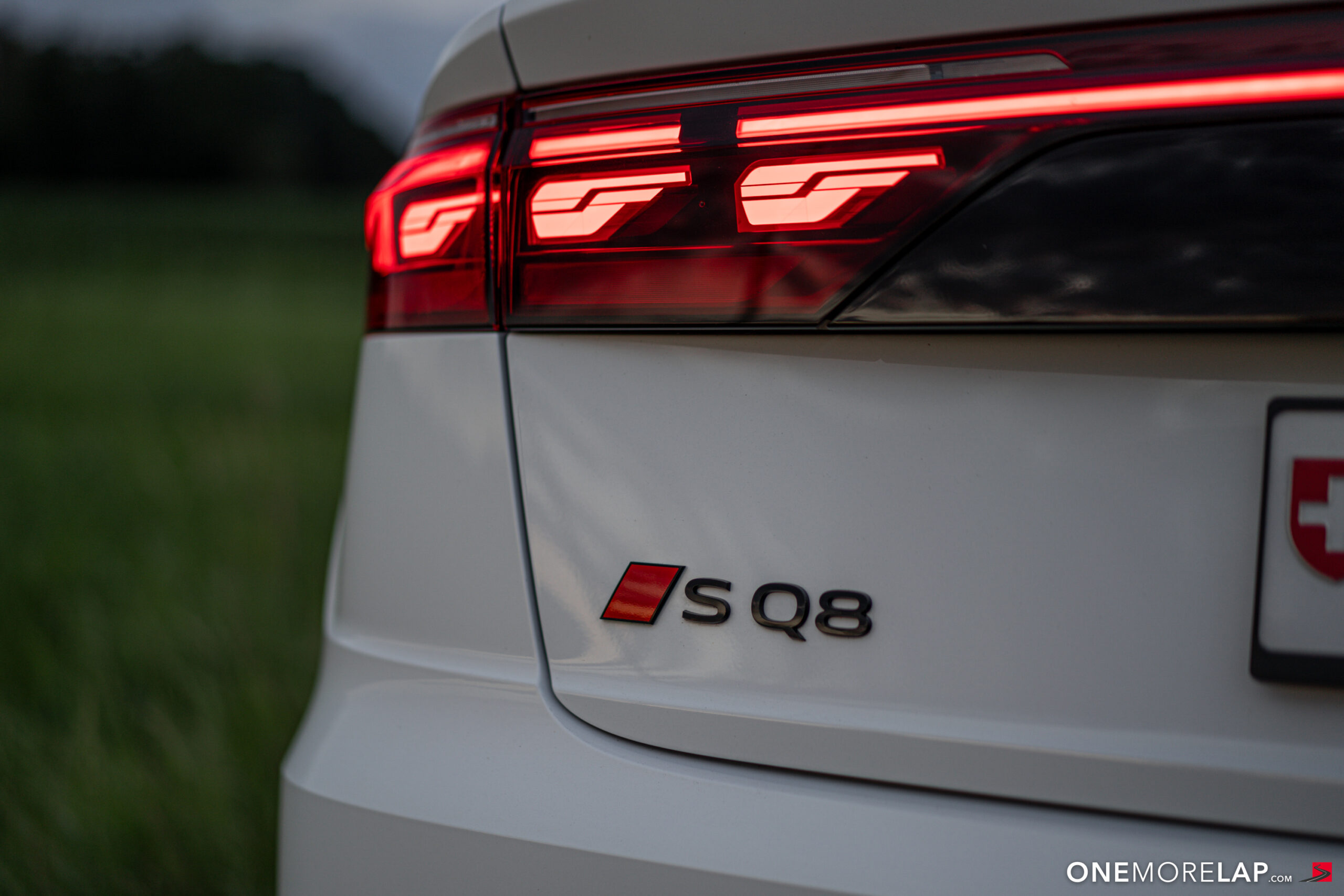 Audi Q8 Facelift 2024 – 4.0 TFSI V8 - Gletscherweiss Metallic