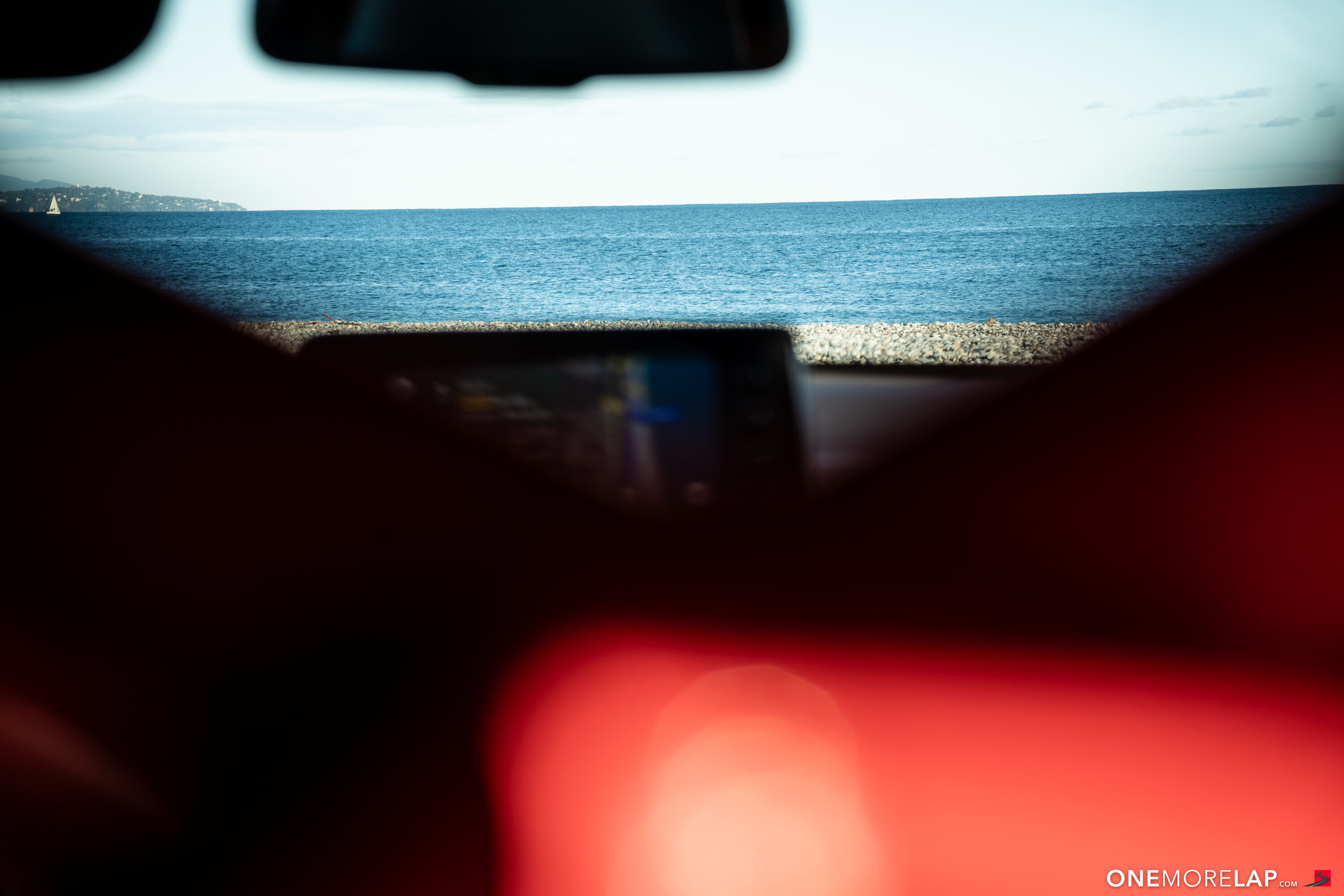 18 Pässe im Winter: Wie sich ein modifizierter Toyota GR Yaris auf der Route Napoléon fährt - Winter-Roadtrip!