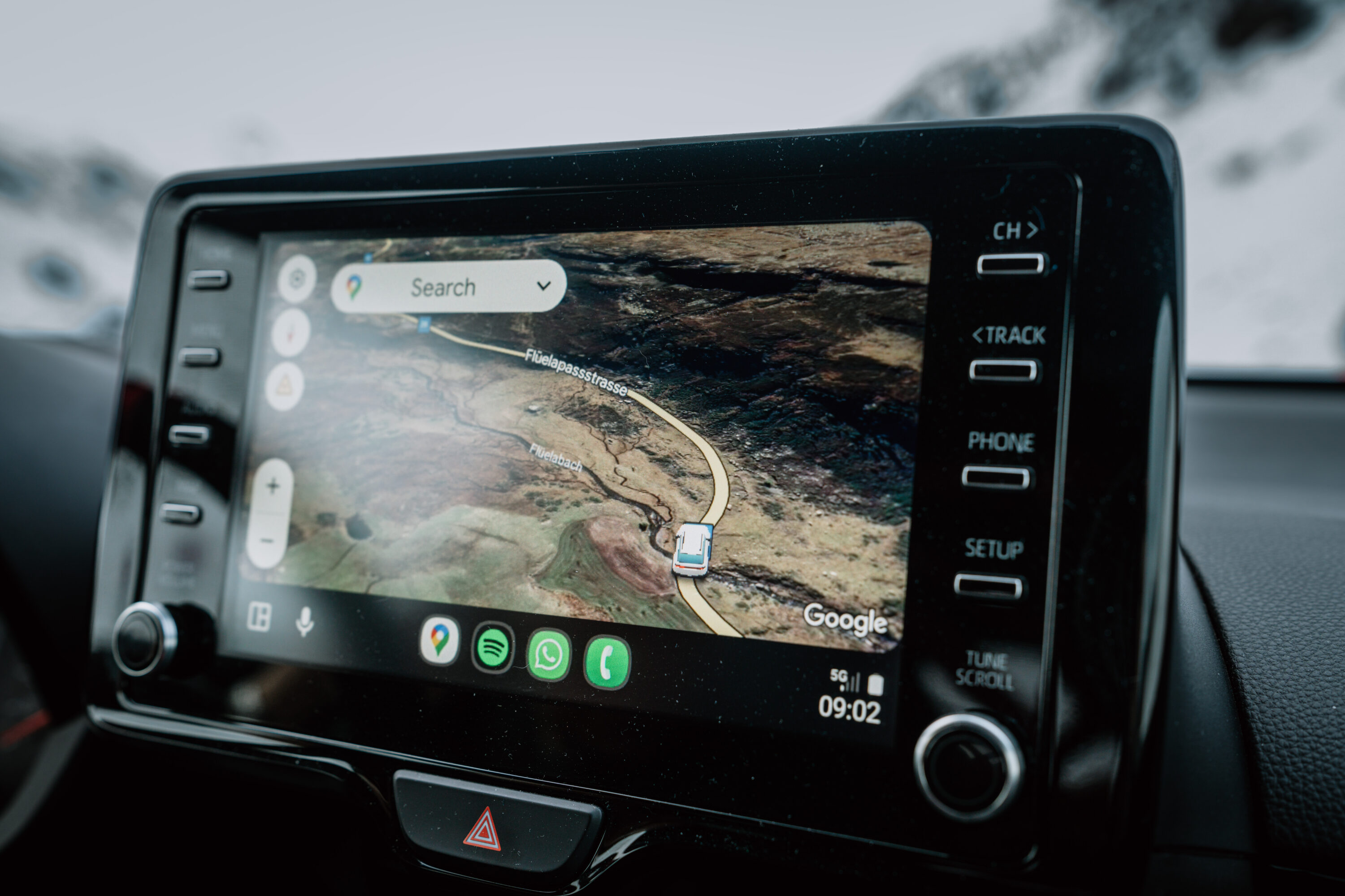 Eis-Tanz auf 2383 Metern: Mit dem Toyota GR Yaris quer über den gesperrten Flüelapass