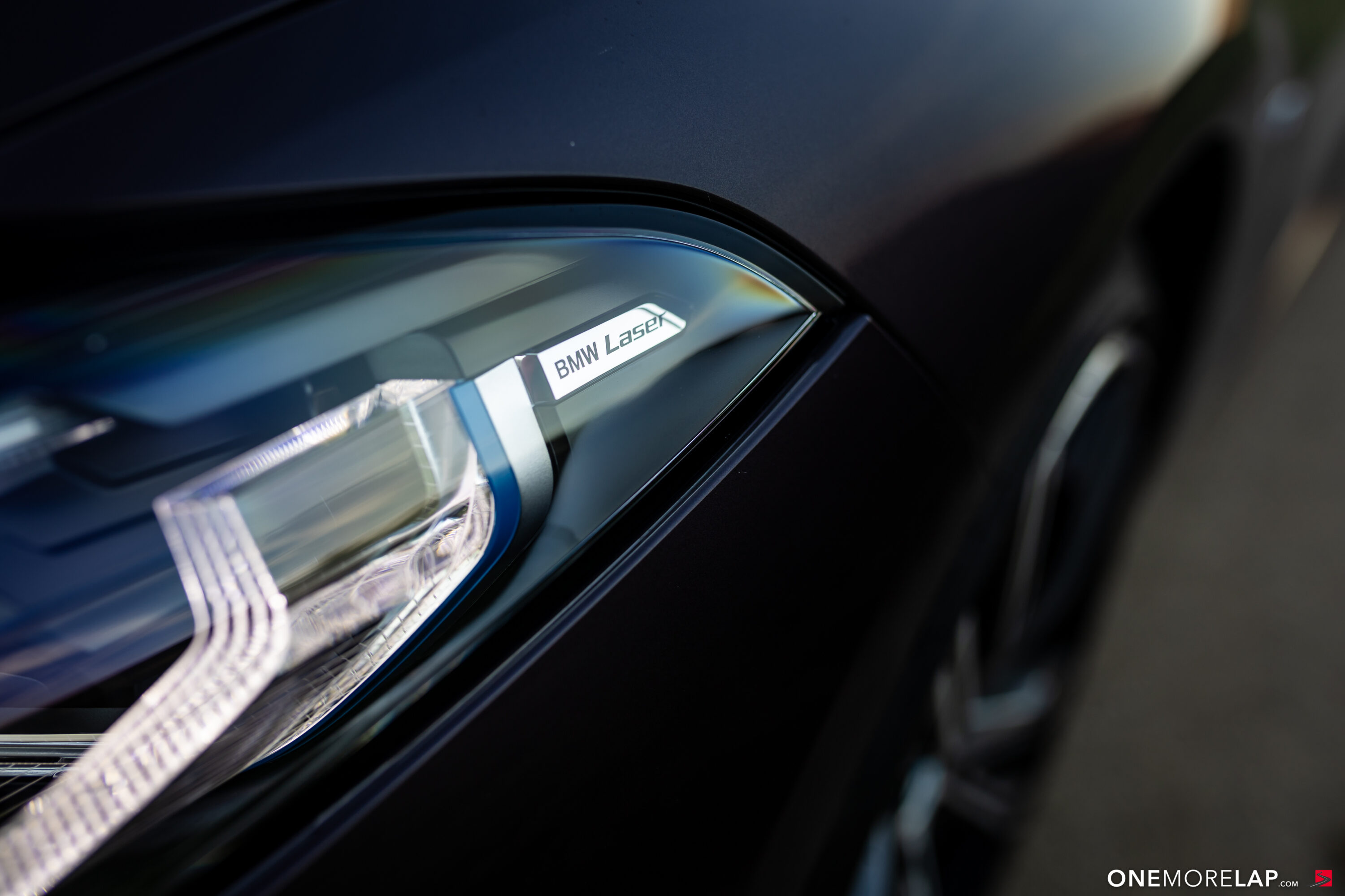 BMW M850i xDrive Cabriolet im Test: Abschiedsrunde, Fahrverhalten, Alltag, Langstrecke und Fazit