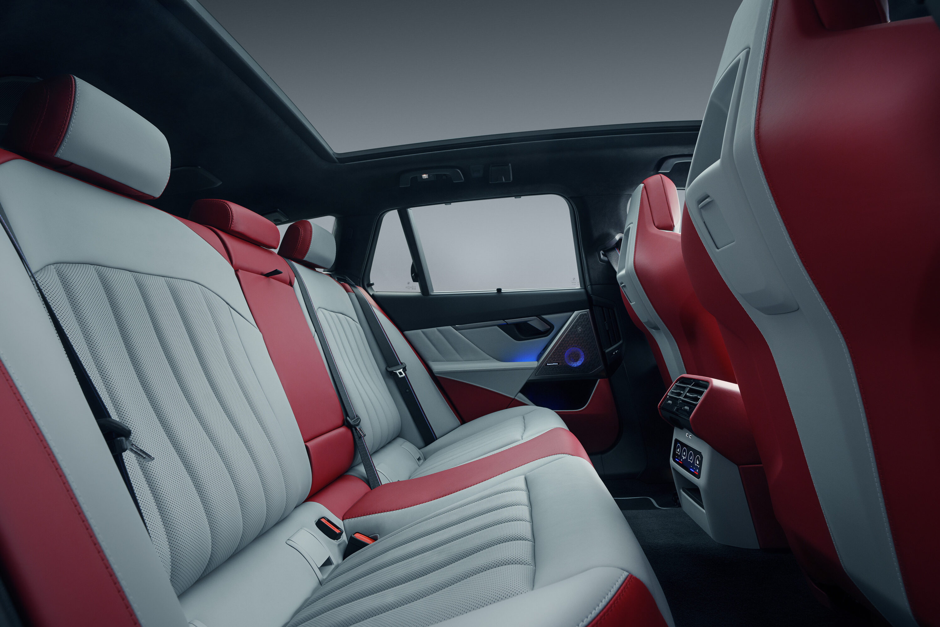 Bovensiepen 05 GT 25 interior